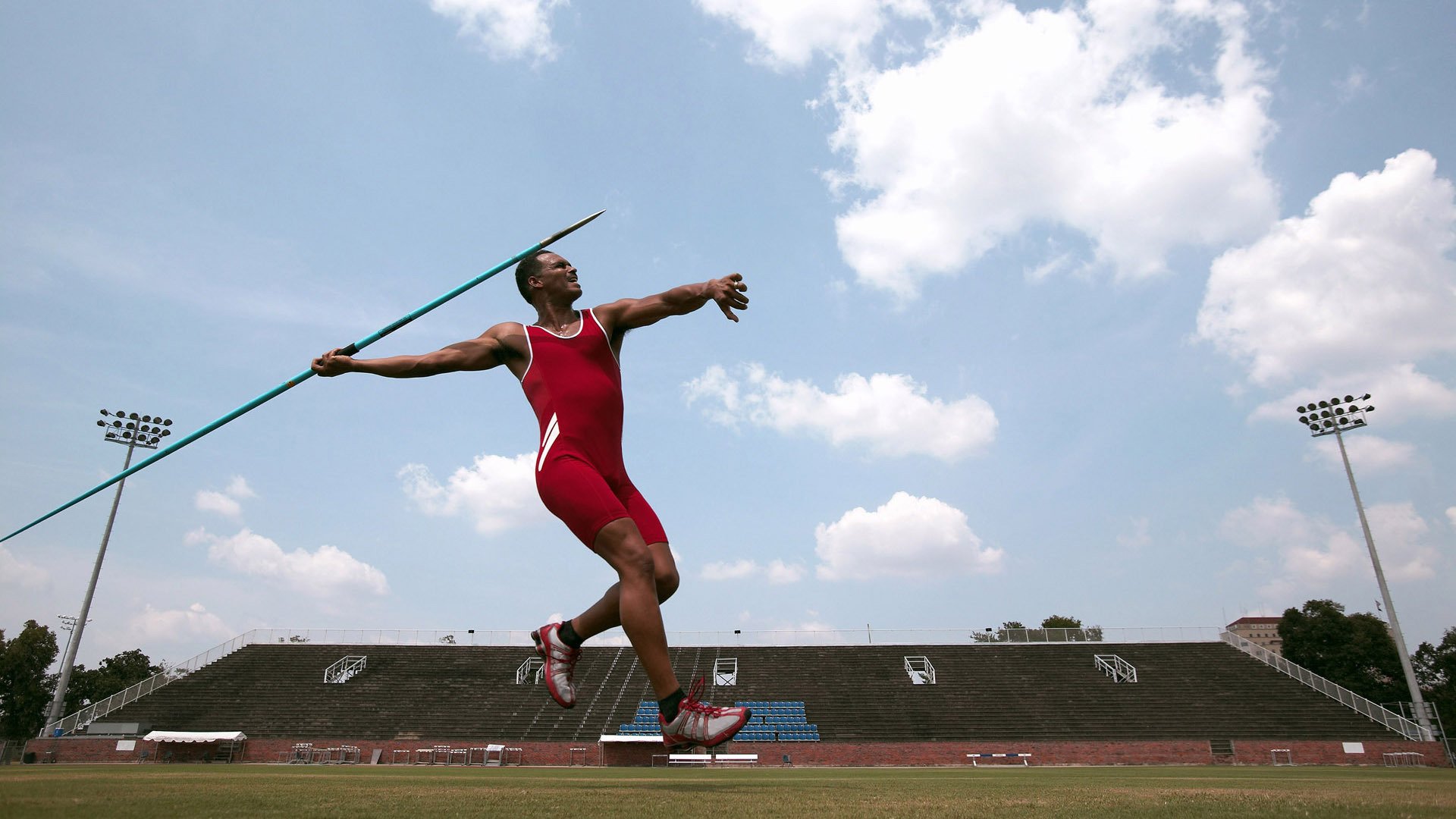 鹈鹕队士气高涨，季后赛希望大增，鹈鹕队夏季联赛